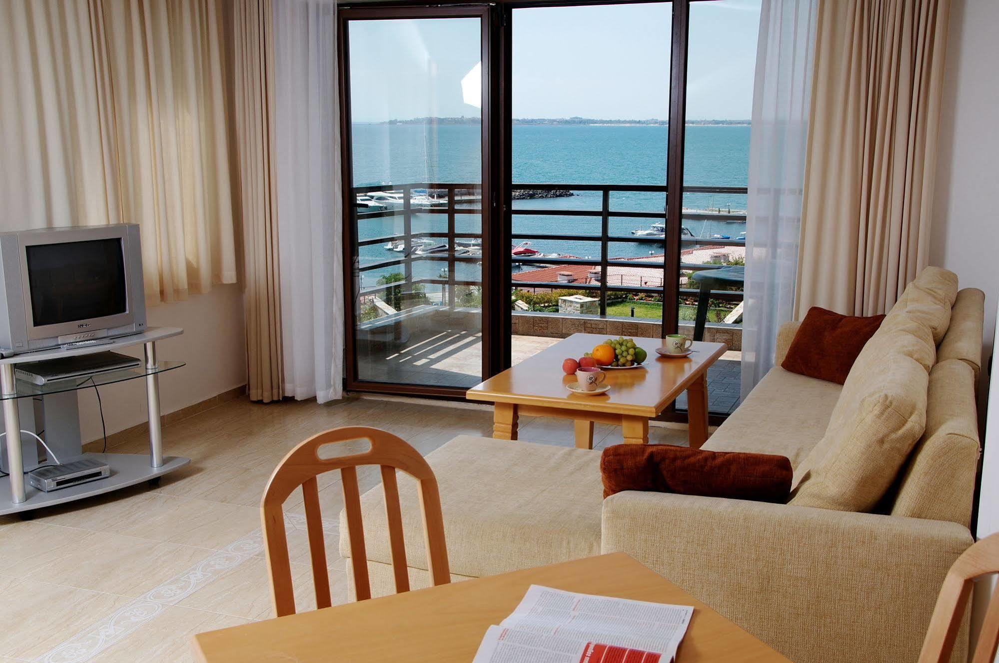 Diamond Apartments Sveti Vlas Eksteriør bilde