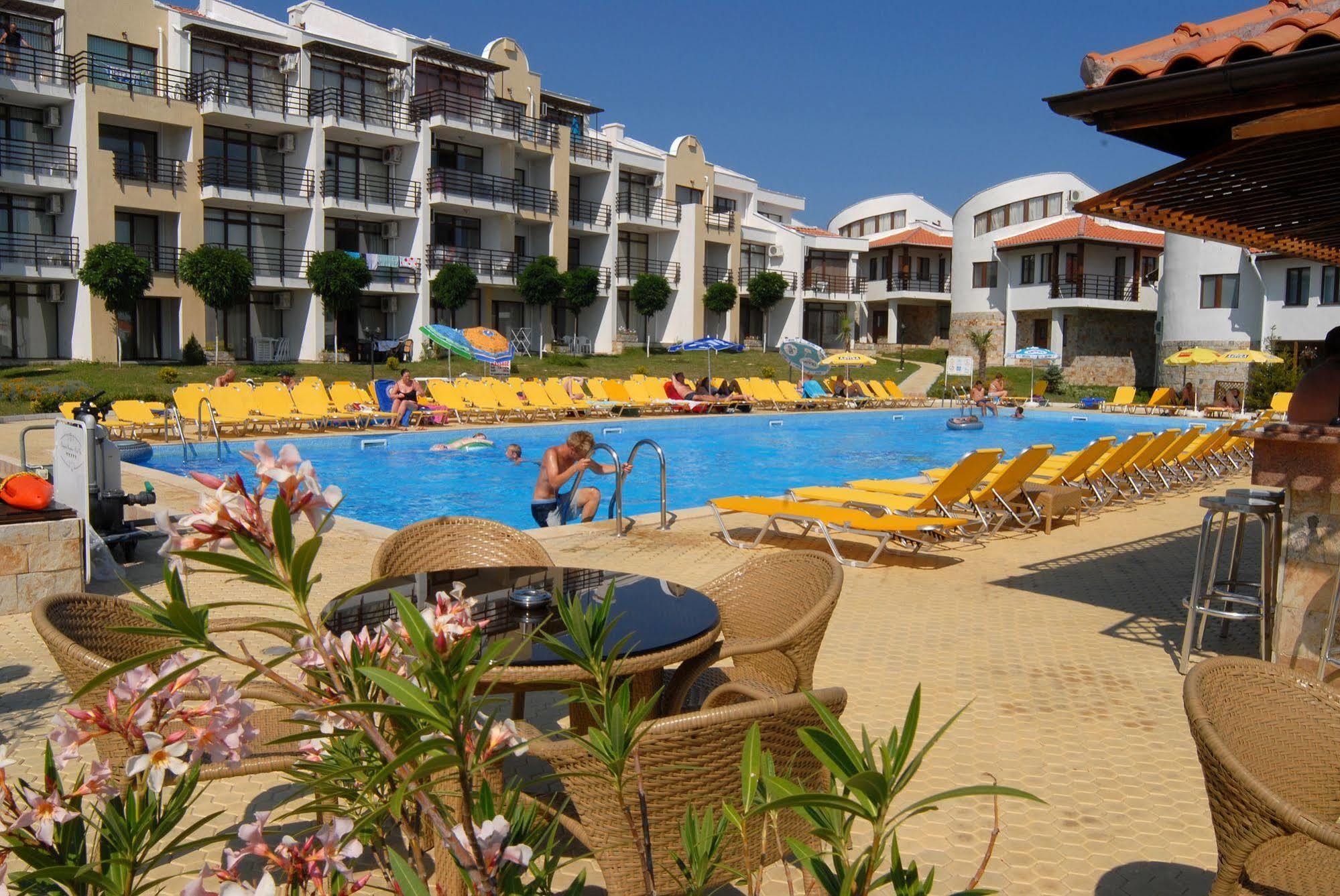 Diamond Apartments Sveti Vlas Eksteriør bilde