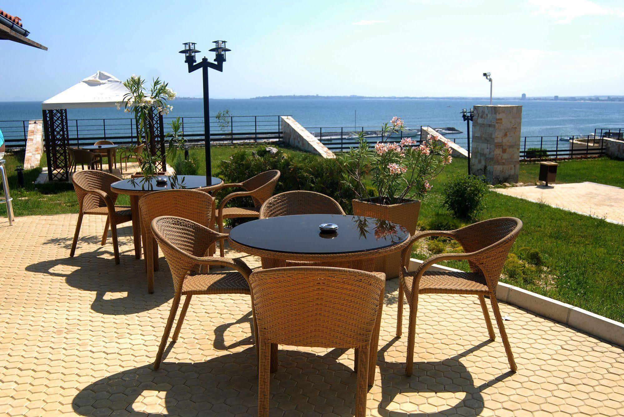 Diamond Apartments Sveti Vlas Eksteriør bilde