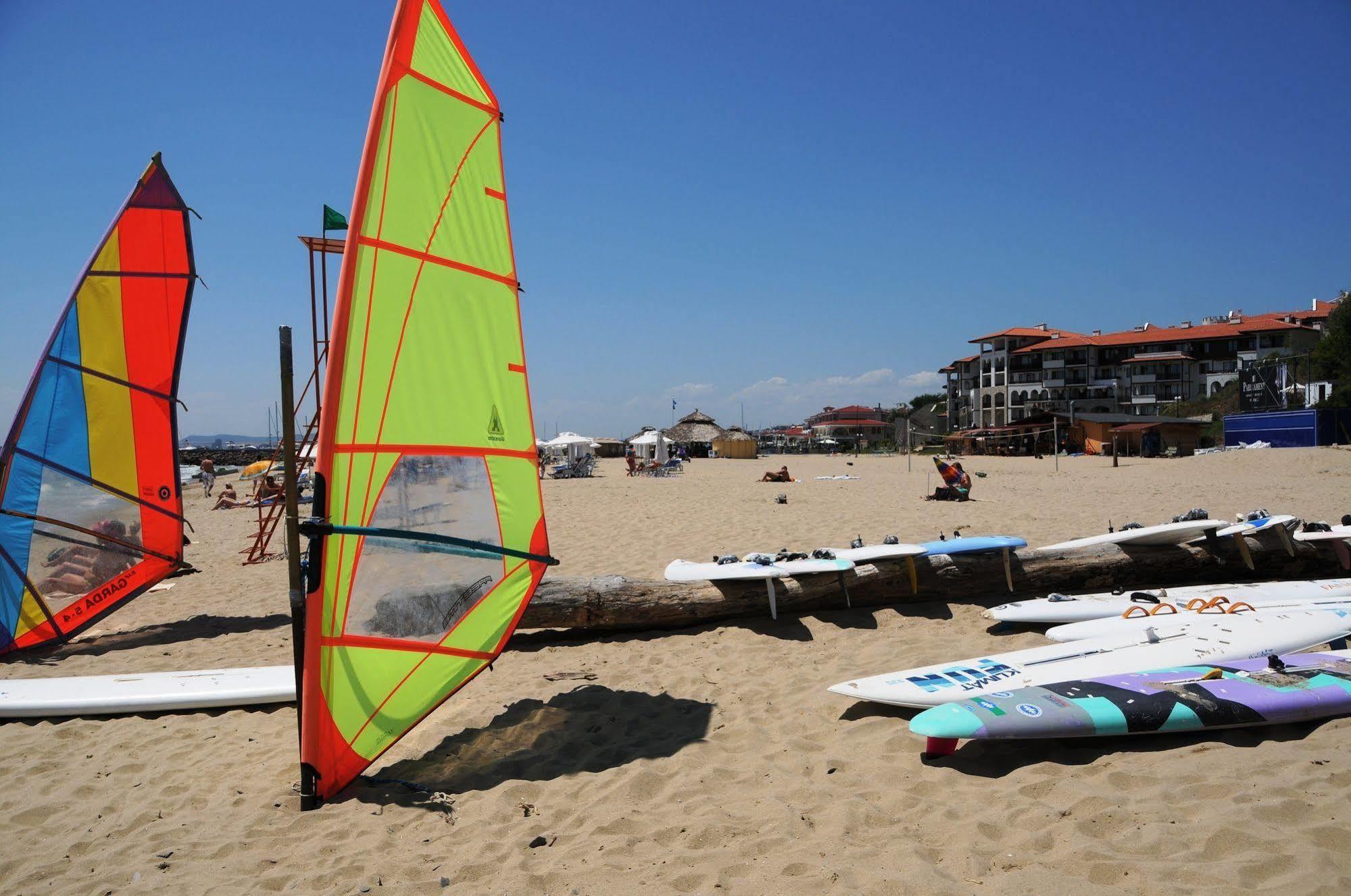 Diamond Apartments Sveti Vlas Eksteriør bilde