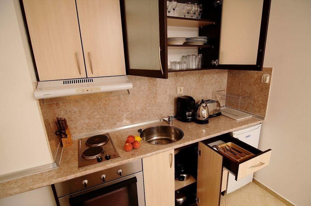 Diamond Apartments Sveti Vlas Eksteriør bilde